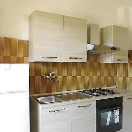 Vila Lisy - A 100 M Dal Mare *